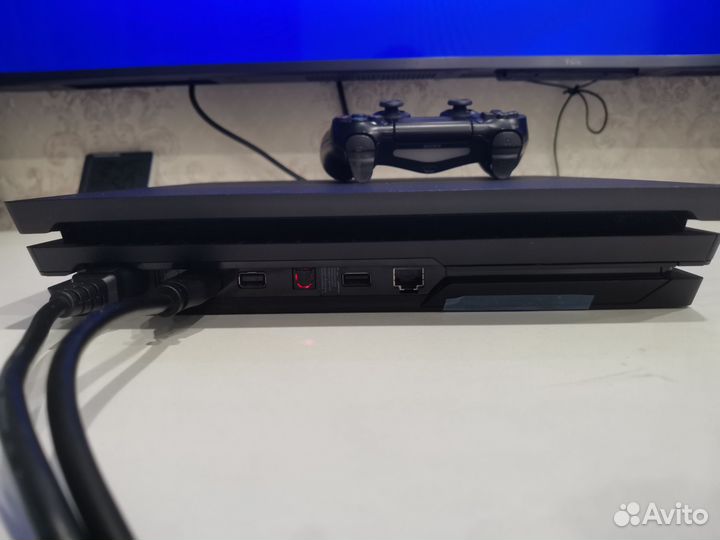 Sony playstation 4 pro 1tb (полный комплект)