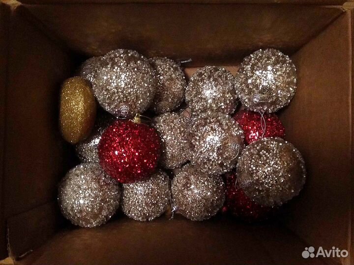 Елочные шары