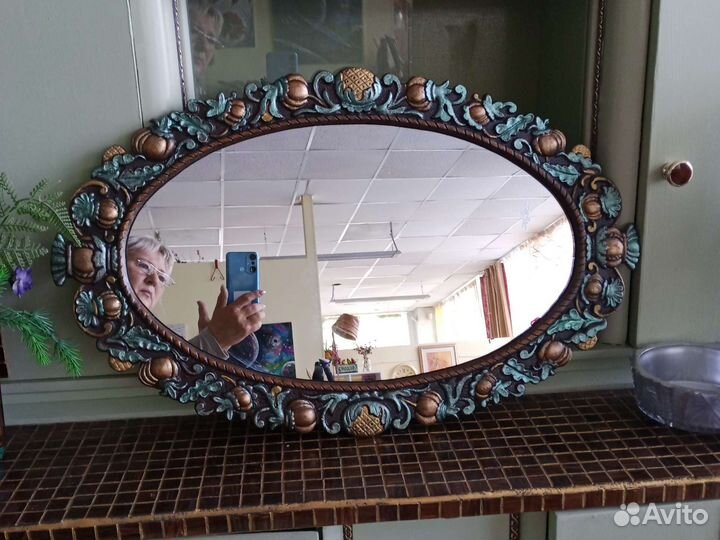 Зеркало овальное в раме