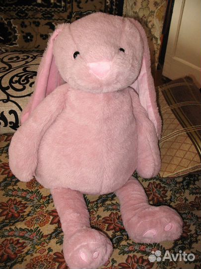 Большие и средние плюшевые игрушки