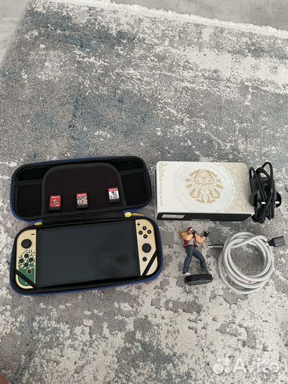 Nintendo switch oled zelda