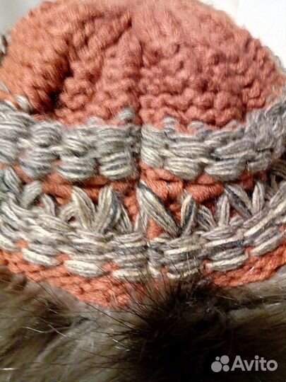 Шапка вязаная с мехом