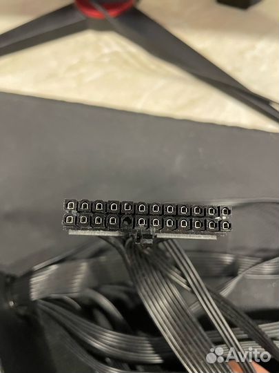 Блок питания Cooler Master MWE 650 white - V2