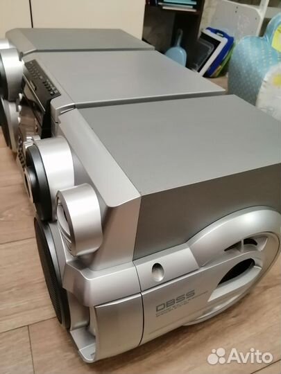 Музыкальный центр Samsung max-kj730