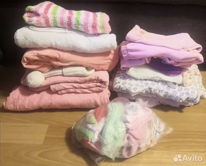 Пакет одежды на девочку от 3 мес до года