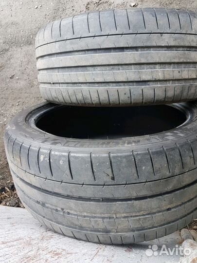 Michelin Pilot Super Sport 255/40 R19