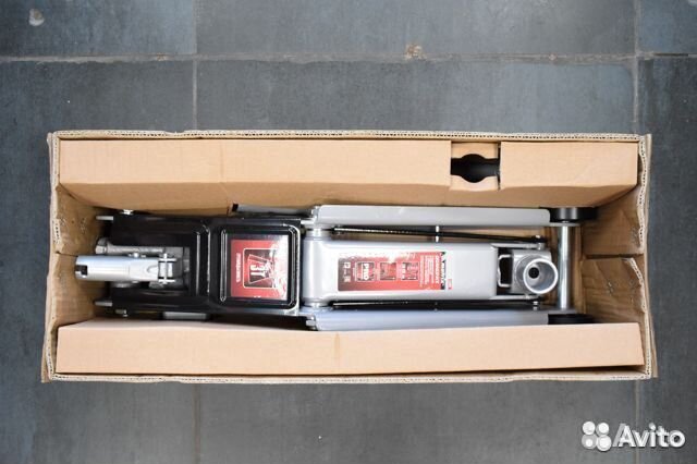 Домкрат гидравлический подкатный 3т 150-530 мм