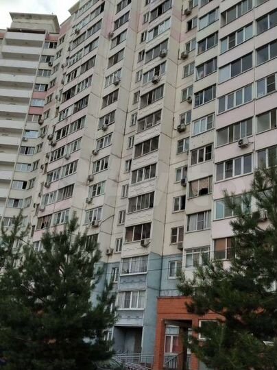 3-к. квартира, 82 м², 5/17 эт.
