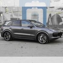 Porsche Cayenne Turbo 4.0 AT, 2018, 54 101 км, с пробегом, цена 12 449 000 руб.