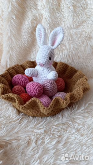 Вязаный заяц