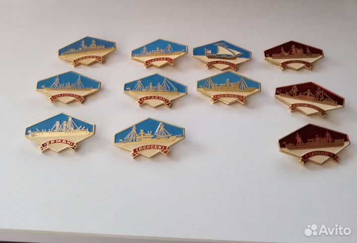 Металлические значки СССР (коллекция, набор)