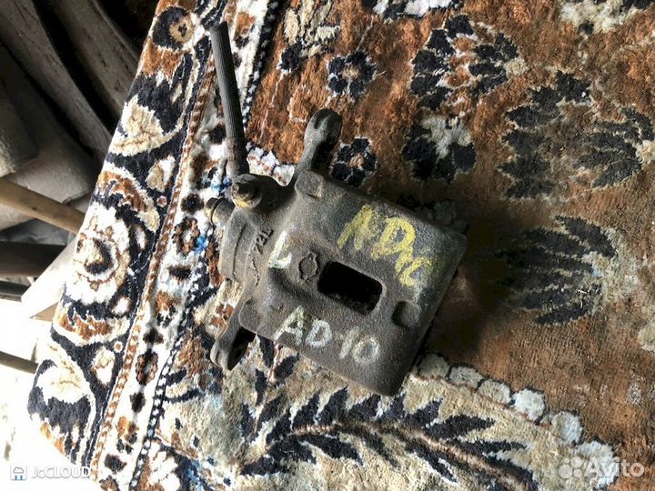 Суппорт на nissan AD VY10