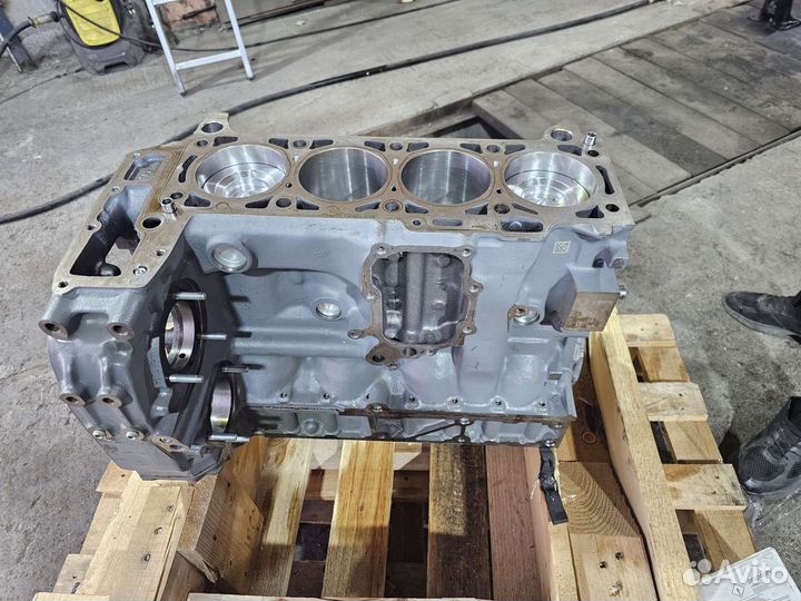 Двигатель 4p10 FusoShort Block