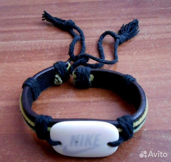 Кожаный браслет 