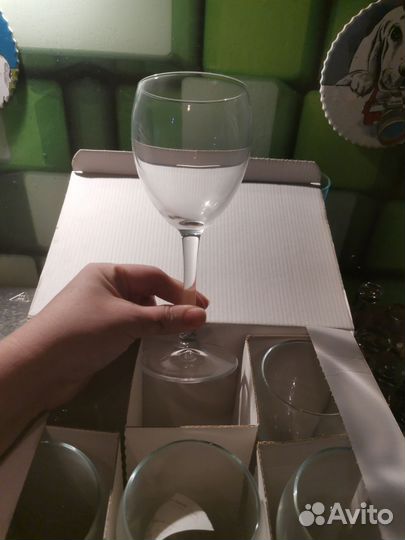 Бокалы под вино