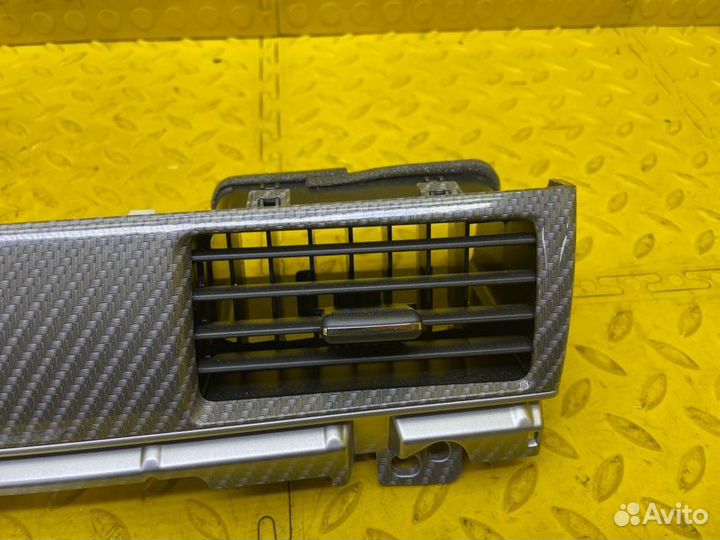 Б/У Дефлектор воздушный - В хорошем состоянииn