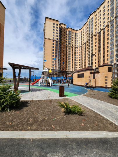 2-к. квартира, 55 м², 8/14 эт.