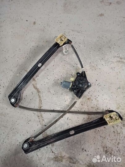 Механизм стеклоподьемника передний правый VW Golf