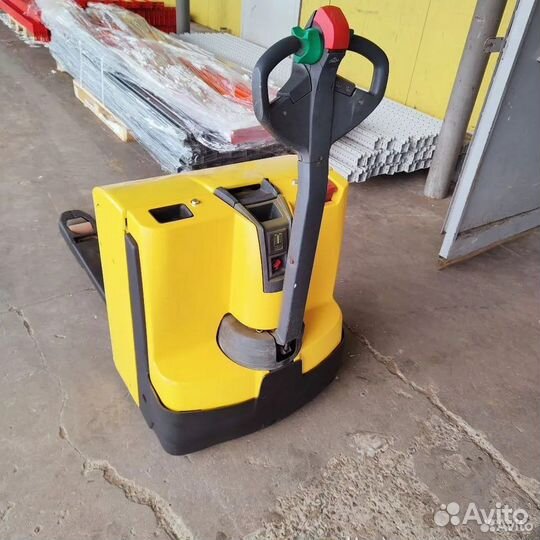 Самоходная тележка Jungheinrich EJE 116 б/у