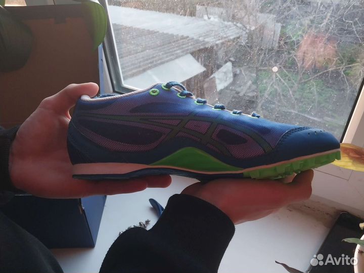 Шиповки беговые asics