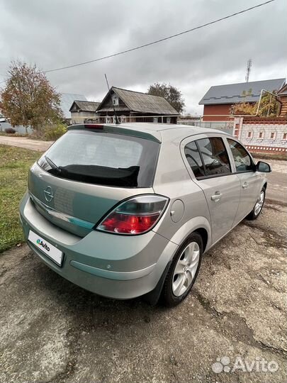 Opel Astra 1.4 МТ, 2010, 200 000 км