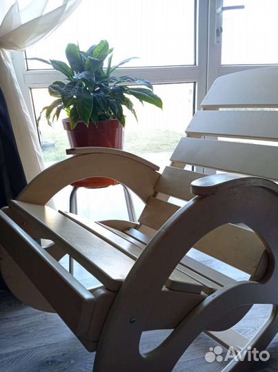 Кресло качалка