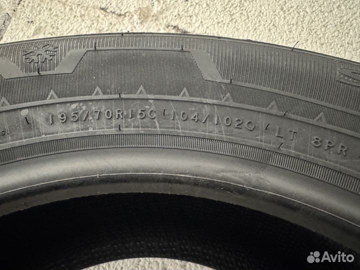 Triangle LL01 195/70 R15C 102Q