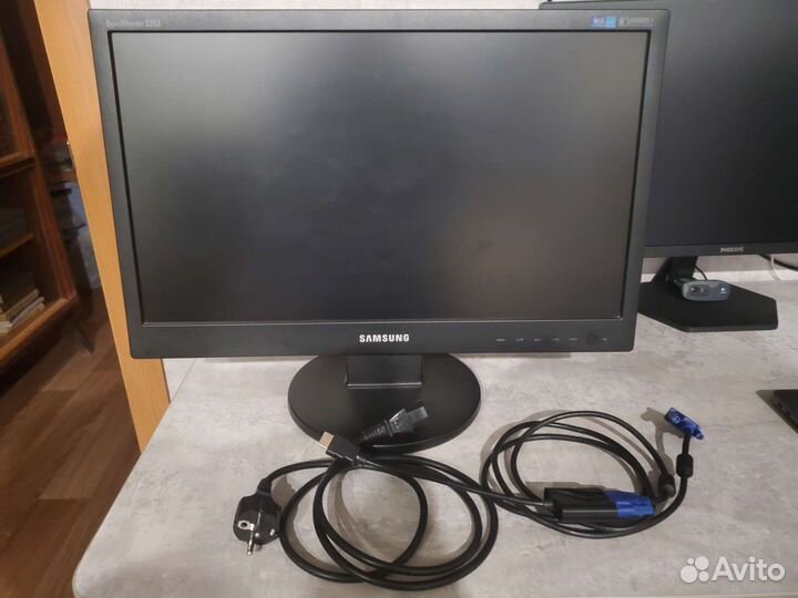 Монитор Samsung 2243SN, 1920x1080, 22 дюйма