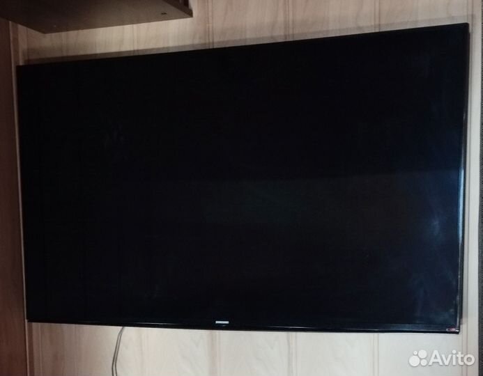 Телевизор SMART tv продам