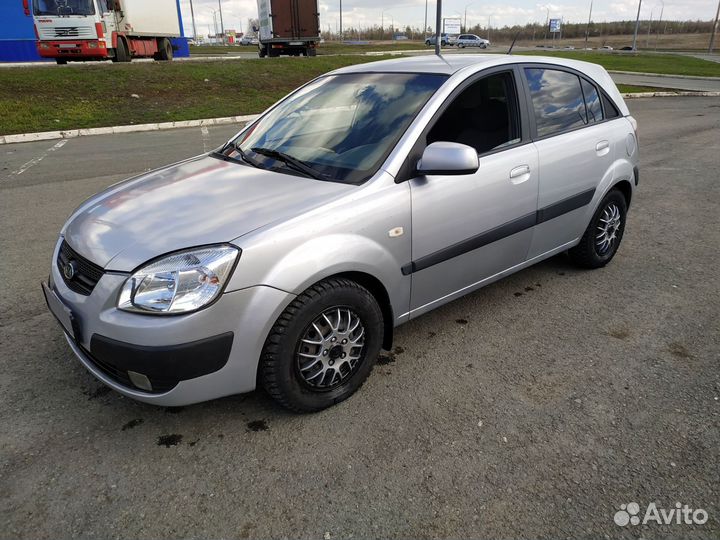 Kia Rio 1.4 AT, 2006, 111 000 км