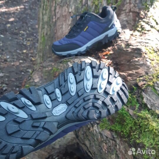 Кроссовки мужские осенние