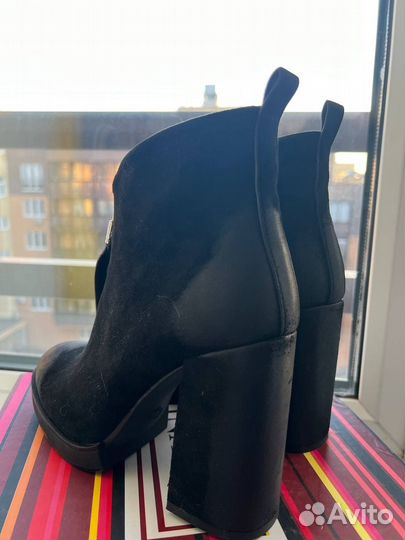 Ботинки демисезонные