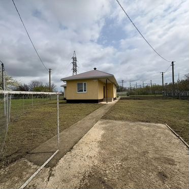 Коттедж 38 м² на участке 4 сот.