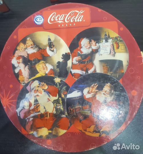 Набор декоративных новогодних тарелок Coca-Cola