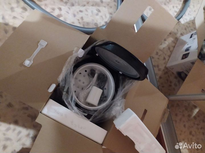 Мультиварка polaris новая