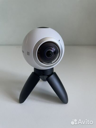 Камера 360 samsung gear SM-C200