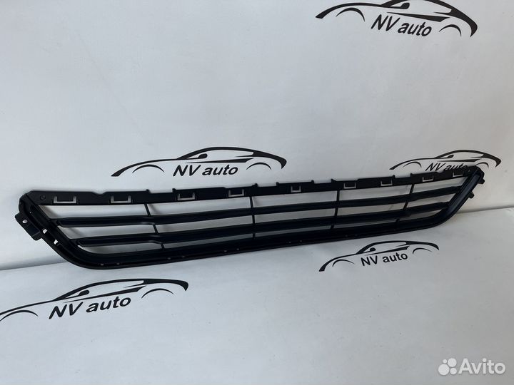 Ford mondeo 5 решётка в бампер нижняя 15-19