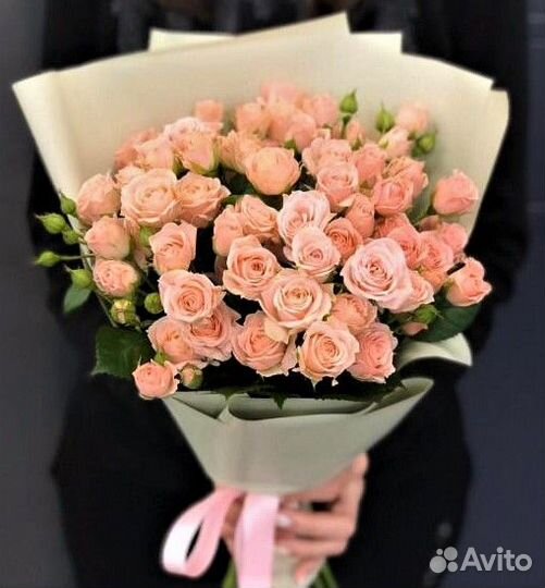 11 роз кустовых с оформлением №420