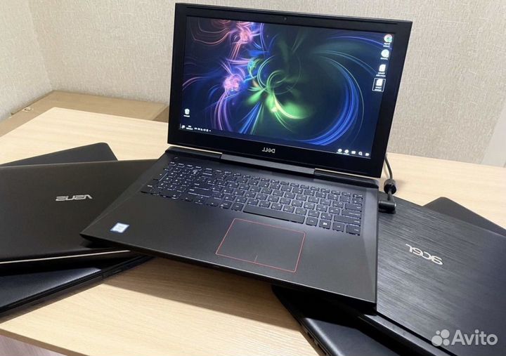 Ноутбуки продаются в связи с закрытием офисов