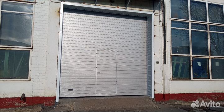 Монтаж и ремонт секционных ворот