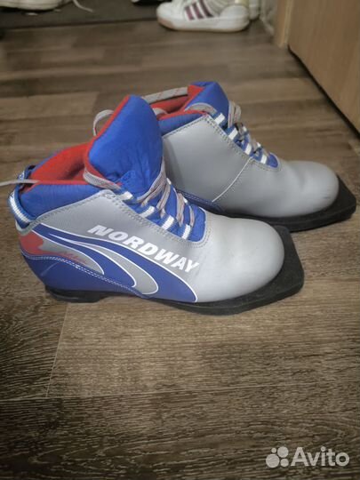 Лыжные ботинки nordway 33
