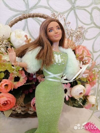 Кукла барби