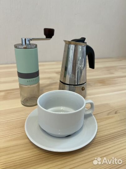 Кофейный набор, гейзерная кофеварка, кофемолка