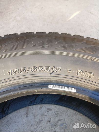 Bridgestone Blizzak VRX2 195/65 R15 91Q