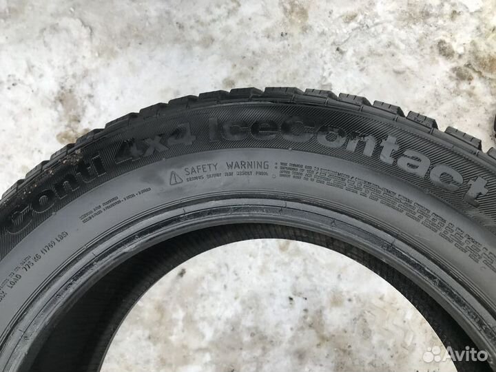 Continental ContiIceContact 4x4 235/55 R17