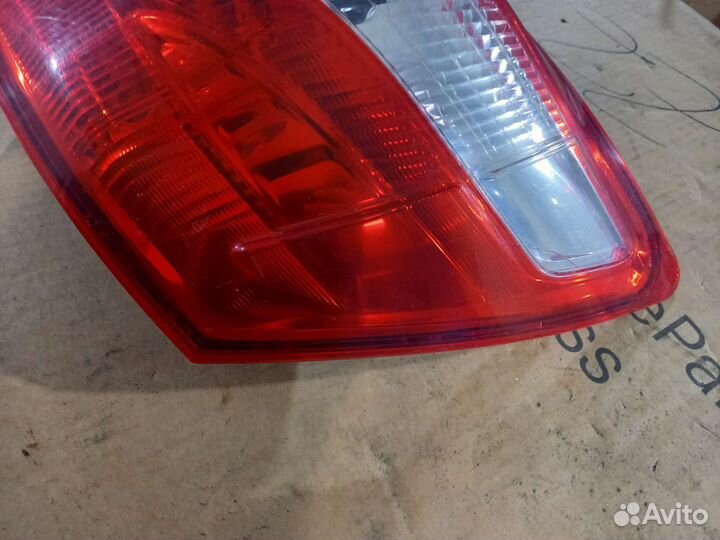 Внешний правый фонарь Qashqai J10 рестайлинг