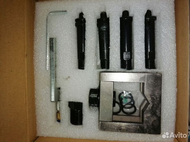 Универсальный адаптер для проверки форсунок