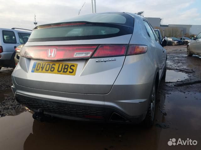 Honda Civic 5D 1.8 Робот R18A2 разбор запчасти
