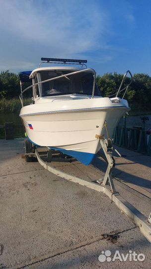 Продаю катер Quicksilver 635