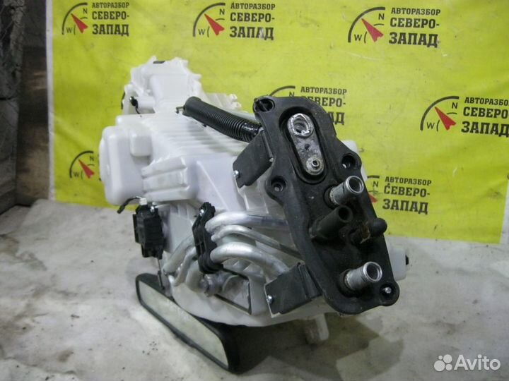 Nissan Patrol Корпус печки 2010